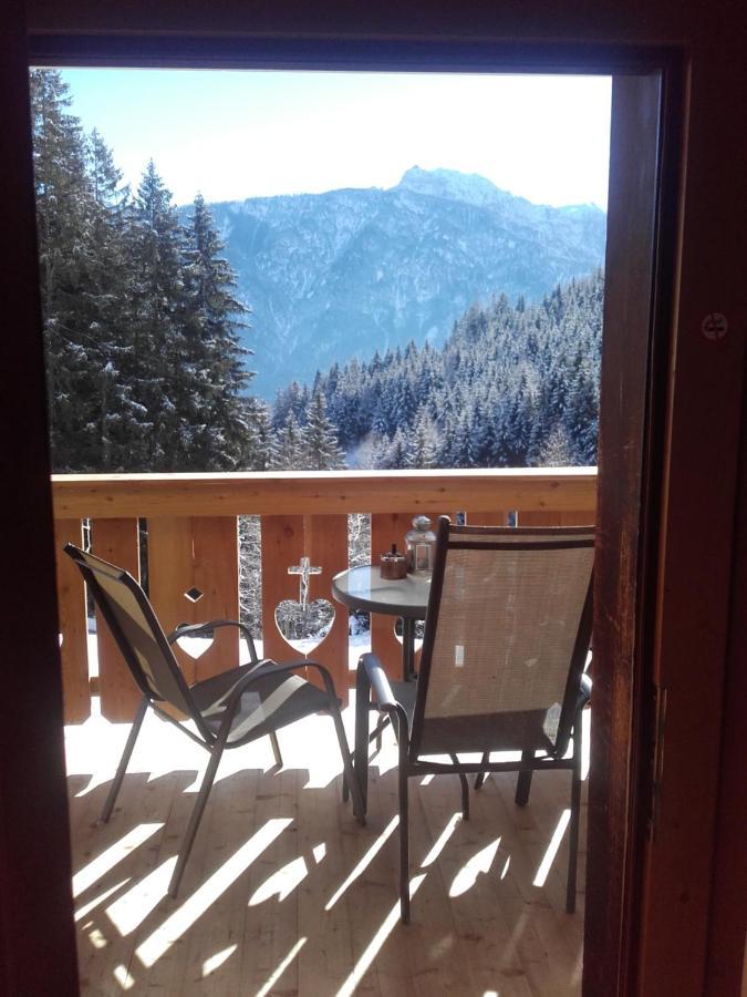 Bed & Breakfast Dolomiti Bey Haus Pinter Assling Eksteriør billede