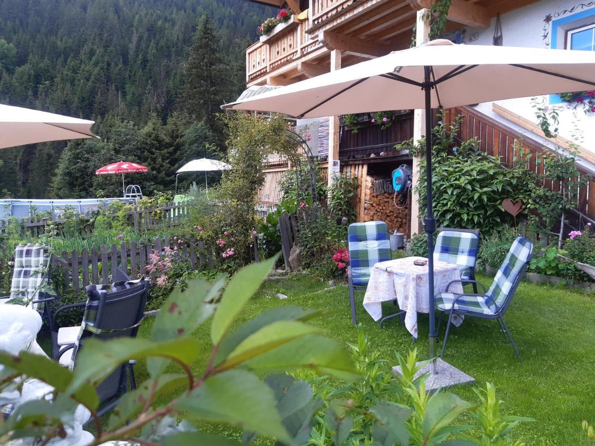 Bed & Breakfast Dolomiti Bey Haus Pinter Assling Eksteriør billede