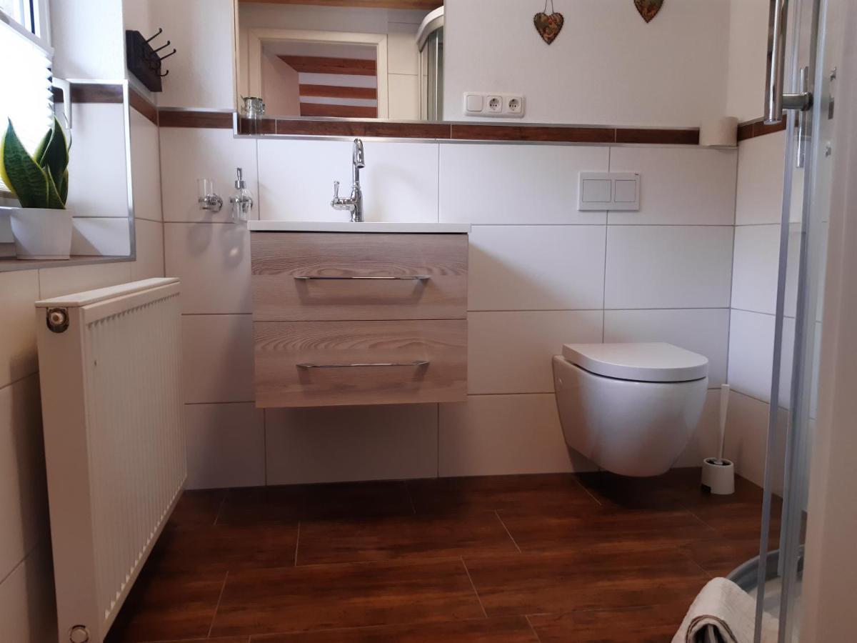 Bed & Breakfast Dolomiti Bey Haus Pinter Assling Eksteriør billede
